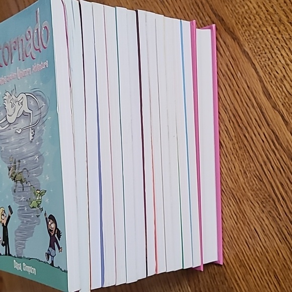 Phoebe and Her Unicorn Adventure Books, bundle 14 books, by Dana Simpson - Picture 5 of 16